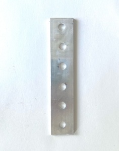 Шина алюм. перфор. 4х40, 6 отверстий  ПС, 7640